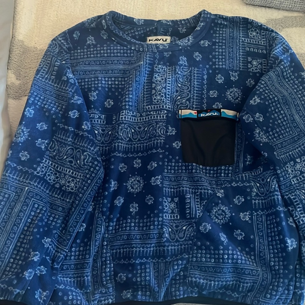 Women’s KAVU fleece sweatshirt